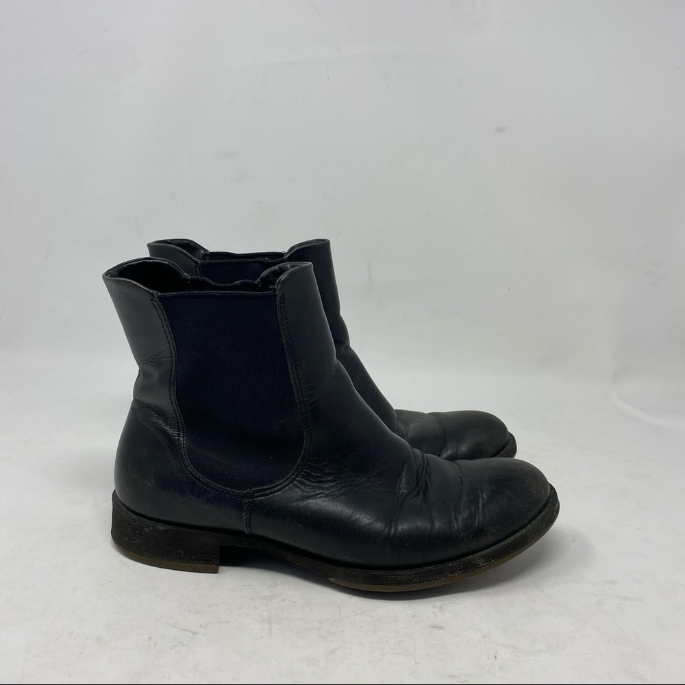 Ecco Women’s Black Leather Chelsea Ankle Boots Size 37
